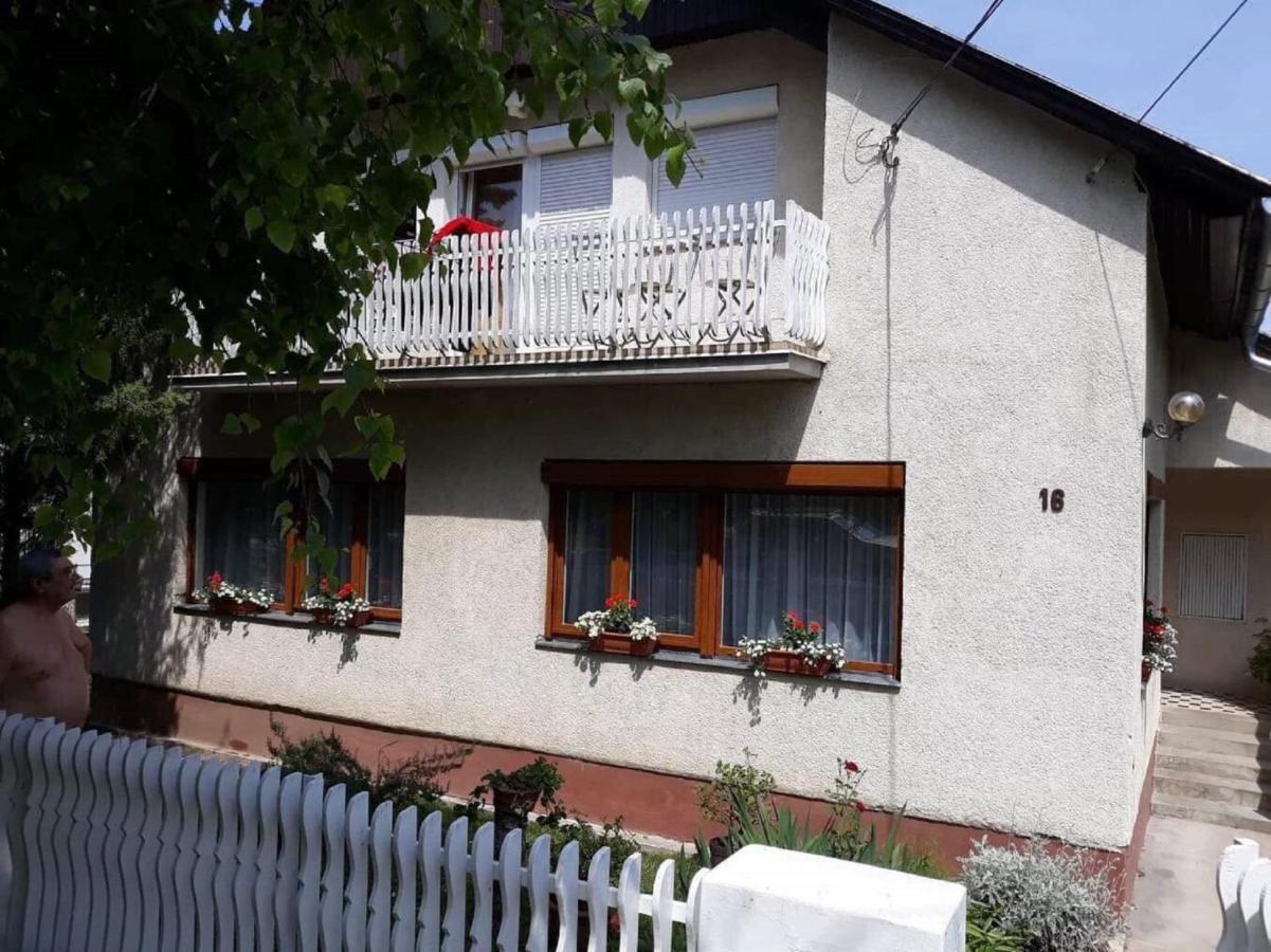 Apartment In Siofok/Balaton 19854 외부 사진